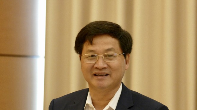 Tổng Thanh tra Chính phủ Lê Minh Khái trình bày trước Ủy ban Tư pháp. Nguồn: Tuổi trẻ