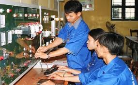Các trường Trung cấp chuyên nghiệp Hà Nội khó tuyển sinh.