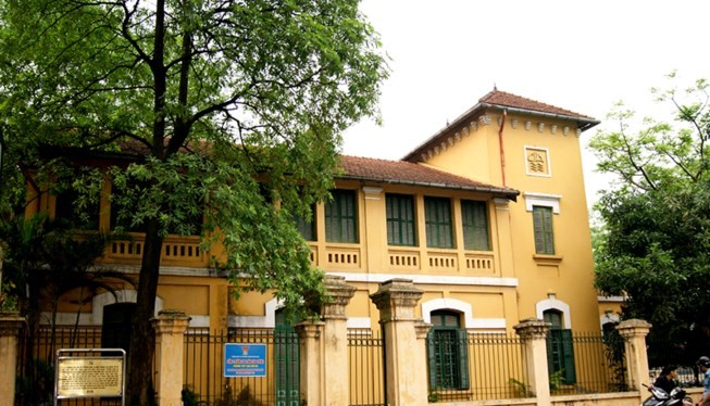 Một trong những ngôi biệt thự cũ có giá trị tại Hà Nội.