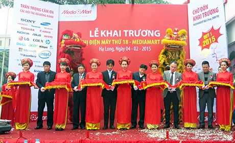 Sáng 4-2, Siêu thị điện máy MediaMart đã chính thức khai trương tại số 849 Nguyễn Văn Cừ, TP Hạ Long/ Ảnh: baoquangninh.com.vn