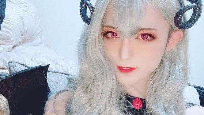 Nữ cosplayer nổi tiếng người Nhật Bản (Ảnh: Rei Dunois/Twitter)