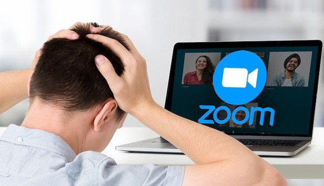 Zoom bị chính cổ đông của mình khởi kiện (Ảnh: Techradar)