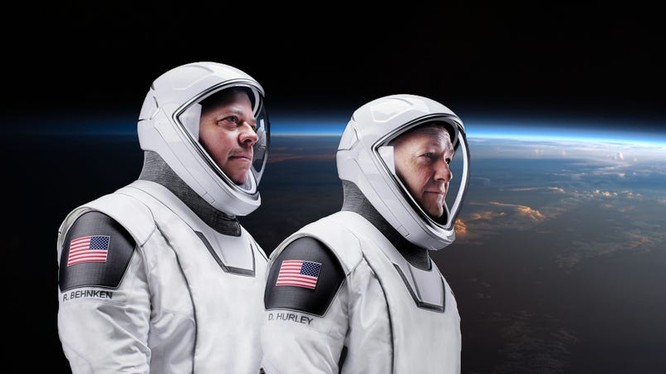 SpaceX đưa thành công 2 phi hành gia trở về (Ảnh: Business Insider)