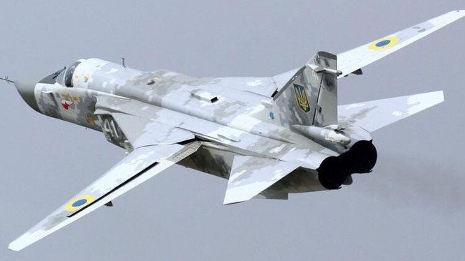 Trước sức mạnh của Không quân Nga, Ukraine đang dần cạn kiệt máy bay chiến đấu (Ảnh: Military Watch Magazine)