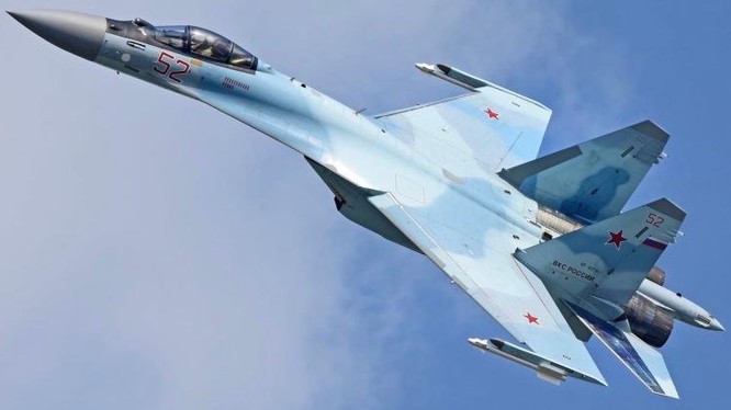 Su-35S thị uy sức mạnh, liên tục bắn hạ máy bay chiến đấu của Ukraine (Ảnh: Military Watch Magazine)