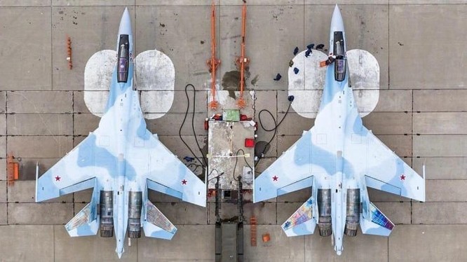 4 yếu điểm tồi tệ của máy bay chiến đấu Su-35 (Ảnh: Military Watch Magazine)