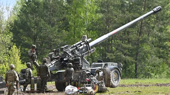 Mỹ viện trợ loại vũ khí có thể giúp Ukraine đảo chiều chiến sự (Ảnh: News Week)