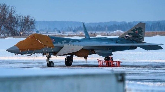 Loại tên lửa không đối không mới chuẩn bị được trang bị trên tiêm kích Su-57 nguy hiểm như thế nào? (Ảnh: Military Watch Magazine)