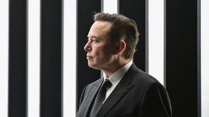Elon Musk bán gần 7 tỉ USD cổ phiếu Tesla. Ảnh: AFP