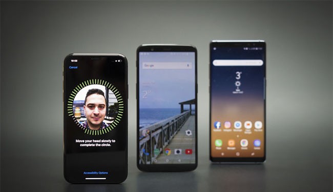Samsung Galaxy Note 8, iPhone X và OnePlus 5T đều sở hữu công nghệ nhận dạng khuôn mặt. (Ảnh: Phone Arena)