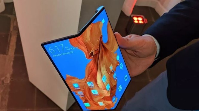 Huawei Mate X. Ảnh: Gizchina