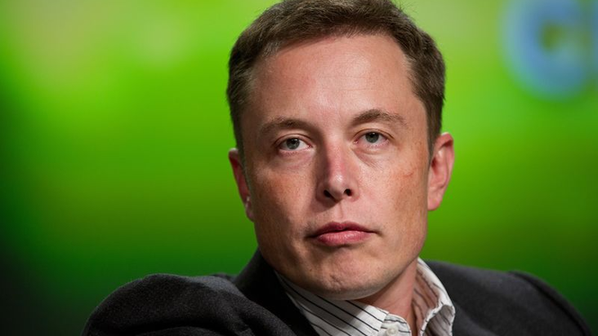 Nhà sáng lập hãng Tesla - Elon Musk (Ảnh: Bloomberg)