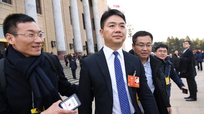 Ông Lưu Cường Đông, chủ Công ty thương mại trực tuyến Kinh Đông bị dính vào nghi án xâm hại tình dục tại Mỹ hôm 30.8.2018