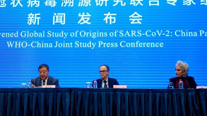 Nhóm chuyên gia WHO và các chuyên gia Trung Quốc tổ chức họp báo chung về kết quả điều tra về nguồn gốc SARS-CoV-2 (Ảnh: TRT).