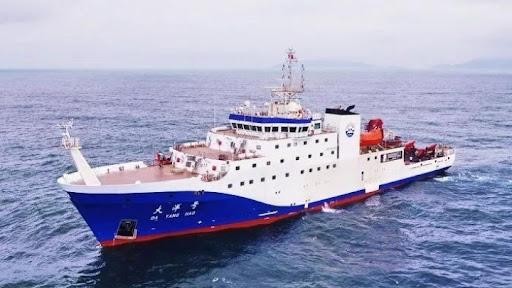 Tàu khảo sát biển xa Đại Dương (Da Yang Hao) của Trung Quốc vào hoạt động trong vùng đặc quyền kinh tế Malaysia (Ảnh: Sinchew).