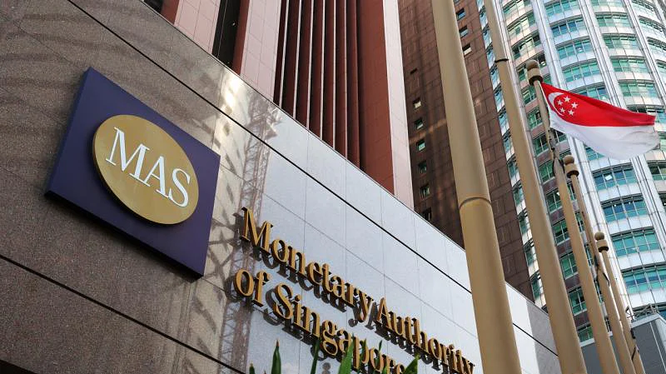 Cục Quản lý Tiền tệ Singapore dự tính sẽ siết chặt thêm việc quản lý phát hành và giao dịch tiền mã hóa (Ảnh: Zaobao).