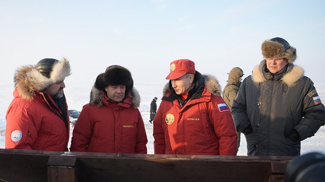 Tổng thống Putin và Thủ tướng Medvedev