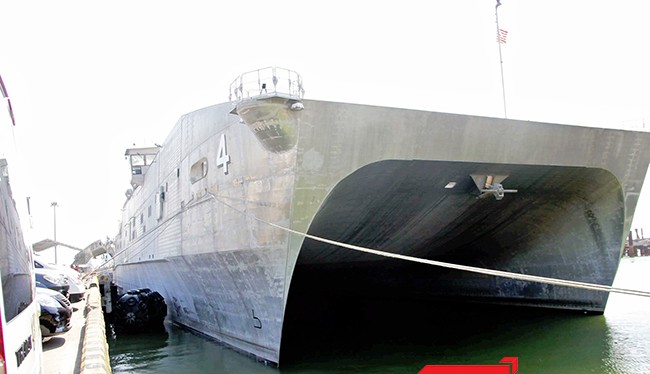 Tàu hải quân Hoa Kỳ USNS Fall River (T-EPF-4) tại Cảng Tiên Sa (Đà Nẵng), sẵn sàng cho các hoạt động trong khuôn khổ PP17