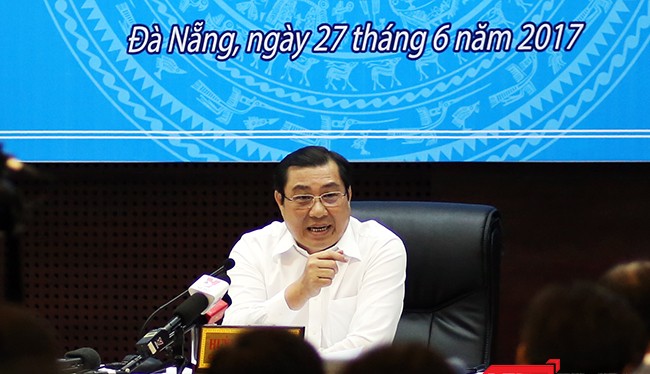 Theo ông Huỳnh Đức Thơ, Chủ tịch UBND TP Đà Nẵng, việc nợ tiền đối với dự án Nút giao thông Ngã Ba Huế, không phải khoản nợ của Đà Nẵng và không có trách nhiệm thanh toán bởi chủ đầu tư dự án này là Bộ GTVT.