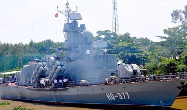 Tàu tên lửa HQ-377 là chiếc tàu lớp Molnya 12418 đầu tiên do Việt Nam đóng theo giấy phép của Nga
