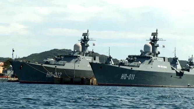 Hai chiến hạm tàng hình Gepard Lý Thái Tổ và Đinh Tiên Hoàng của hải quân Việt Nam