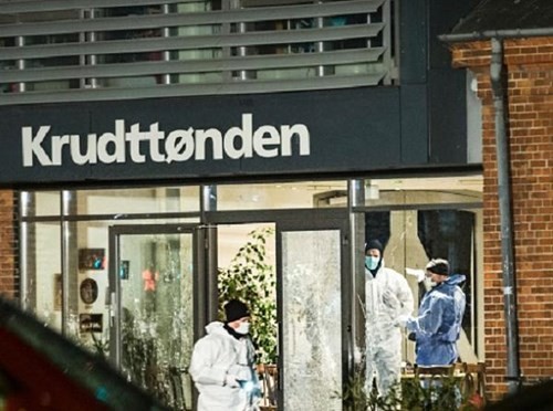 Hiện trường vụ xả súng tại một quán cà phê ở Copenhagen