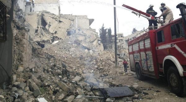 Video: Cận cảnh bom đạn giã nát thành phố vệ tinh Damascus 
