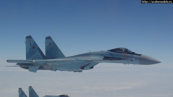 Su-35S, vật thể bay ngoài hành tinh ở Syria