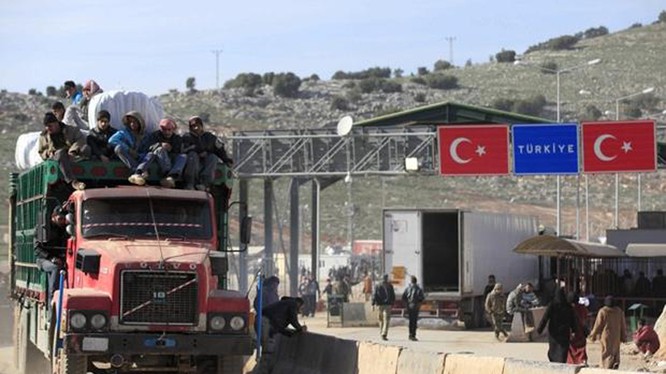 Xe chở chiến binh Hồi giáo cực đoan vượt biên giới Thổ Nhĩ Kỳ,- Syria
