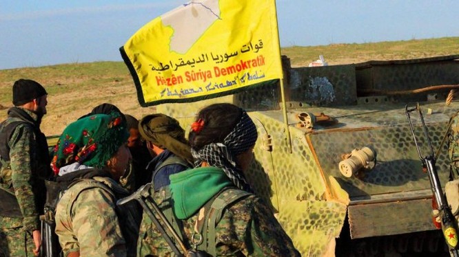 Lực lượng Dân chủ Syria SDF trên chiến trưởng tỉnh Raqqa