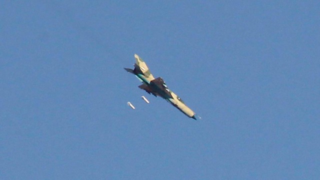 Máy bay chiến đấu không quân Syria không kích (ảnh minh họa)