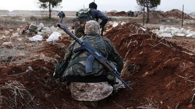 Các tay súng thánh chiến trên chiến trường miền bắc tỉnh Hama