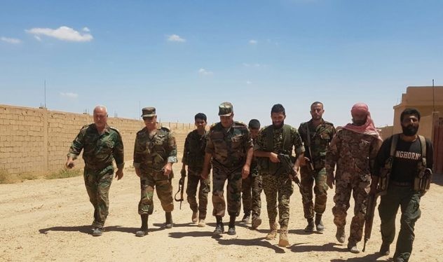 Binh sĩ quân đội Syria trên chiến trường Deir Ezzor