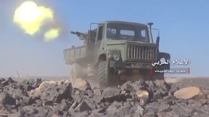 Xe cơ giới gắn súng máy phòng không của quân đội Syria - ảnh minh họa Alalam