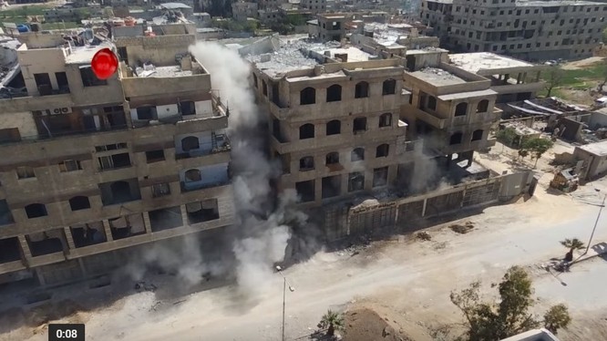 Công binh Syria phá hủy đường hầm ở Đông Ghouta - Ảnh minh họa video