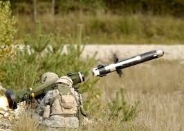 Quân đội Mỹ sử dụng tên lửa chống tăng Javelin FGM-148. Ảnh minh họa UPI