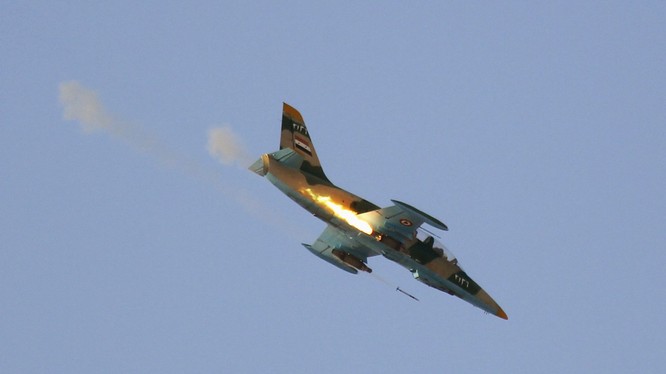 Không quân Syria không kích trên chiến trường miền tây bắc Hama, ảnh minh họa South Front