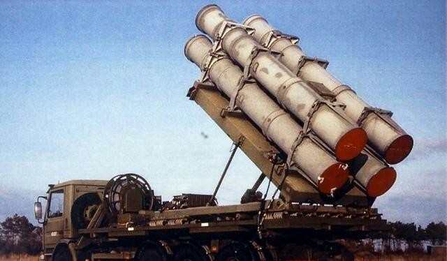 Bệ phóng tên lửa chống hạm Harpoon quân đội Ukraine. Ảnh South Front