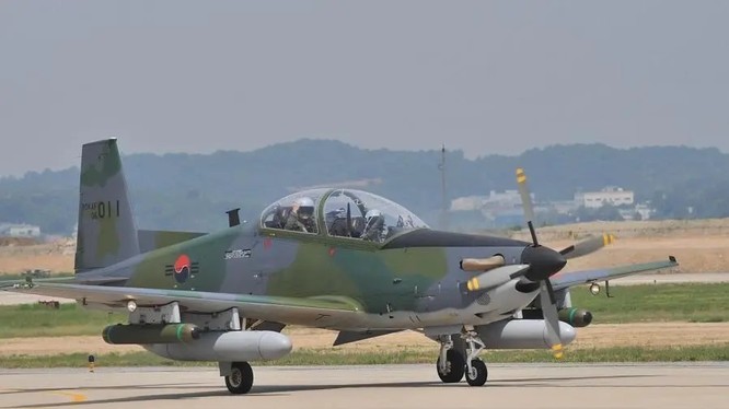 Máy bay tấn công hạng nhẹ KA-1 Hàn Quốc. Ảnh RT