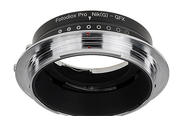 Máy ảnh GFX của Fujifilm có thêm 5 ngàm chuyển đổi