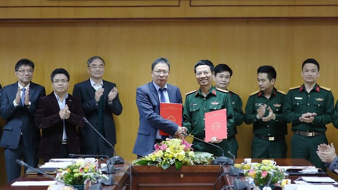 Viện Hàn lâm khoa học và Công nghệ Việt nam (VAST) cùng Tập đoàn Viễn thông Quân đội (Viettel) đã ký thỏa thuận khung về hợp tác giai đoạn 2017-2021.