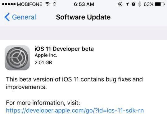 Bản cập nhật iOS 11 beta trên iPhone 7 có dung lượng trên 2 GB.