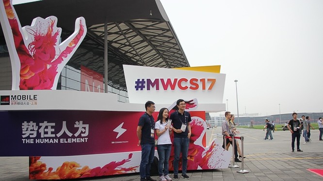 Chủ đề của MWC Shanghai 2017 là The Humant Element (Yếu tố con người) tập trung vào những trải nghiệm của người dùng, tiếp nối nội dung The Next Element của MWC Barcelona diễn ra vào đầu năm nay. 