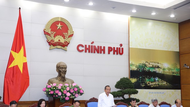 Phó Thủ tướng Trương Hòa Bình chủ trì Hội nghị về tăng cường quản lý khai thác, kinh doanh cát sỏi