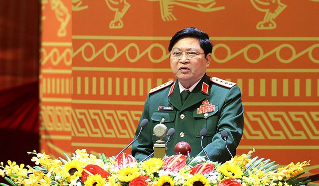 Bộ trưởng Quốc phòng Ngô Xuân Lịch.