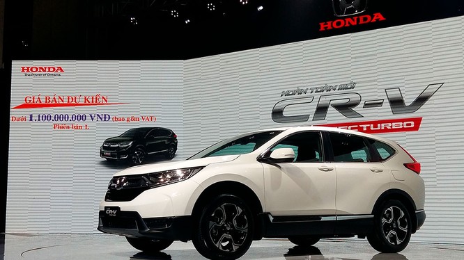 Giá bán chính thức của Honda CR-V mới đã tăng hơn so với công bố ban đầu tới gần 200 triệu đồng
