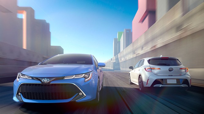 Corolla 2019 sẽ được xây dựng trên nền tảng mới, cảm giác lái thể thao hơn và nâng cấp mạnh mẽ về công nghệ.