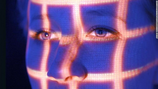 Công nghệ trí tuệ nhân tạo (AI) có thể xác định chính xác một số rối loạn di truyền hiếm gặp bằng cách sử dụng một bức ảnh chụp khuôn mặt của bệnh nhân.