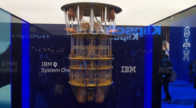 Máy tính lượng tử Q System One của IBM. Ảnh: Extreme Tech.