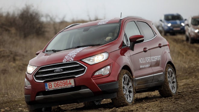 Mẫu xe Ford EcoSport đã tái chế chai nhựa làm thảm trải sàn